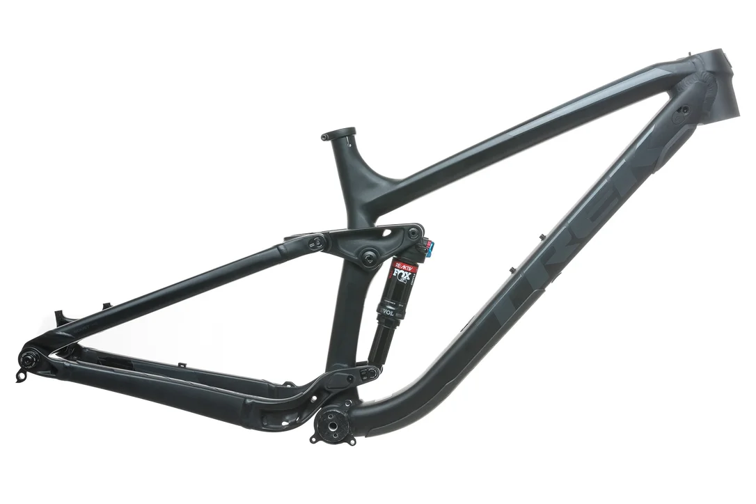 theproscloset1282078
