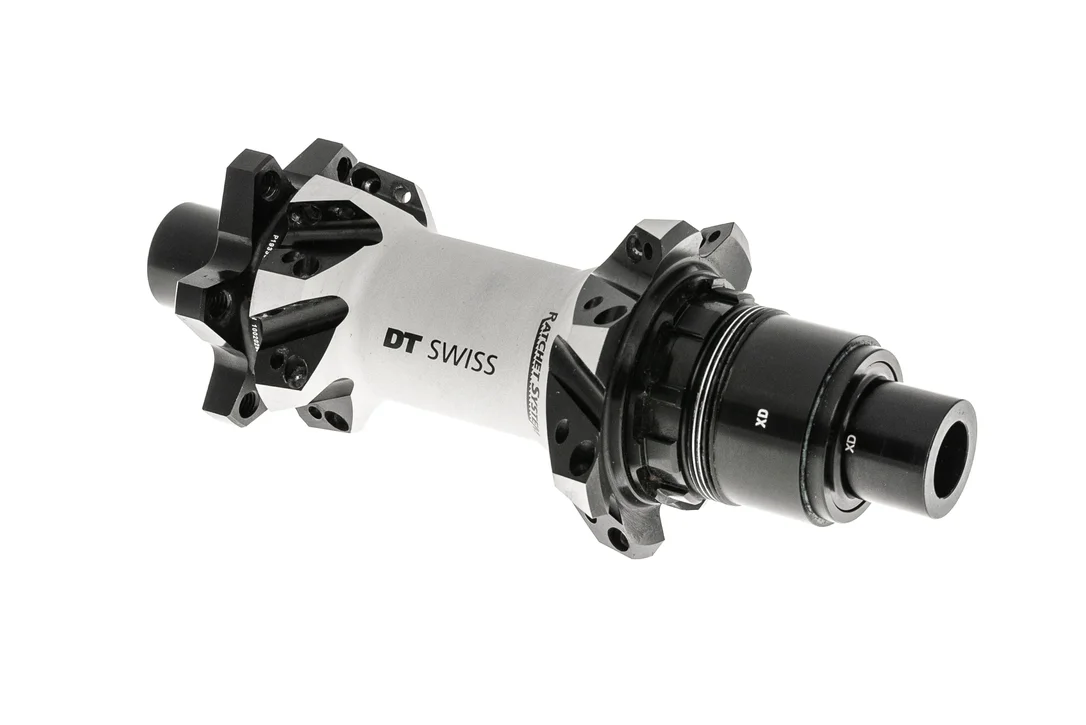 theproscloset3304003