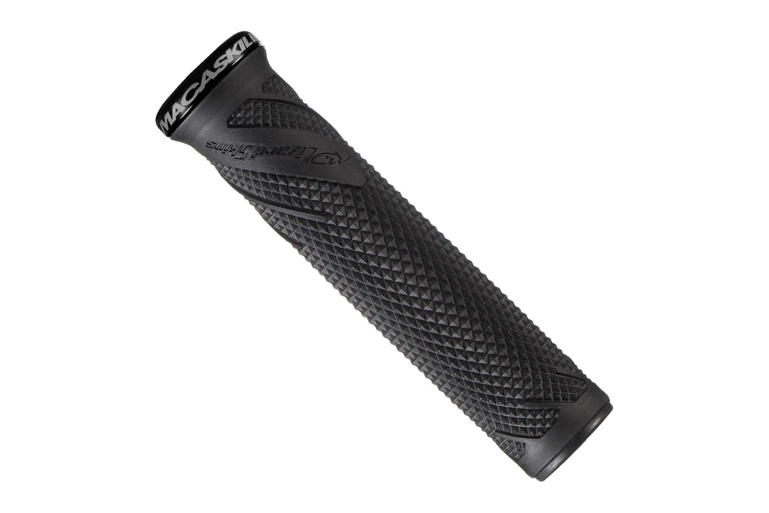 theproscloset3310778